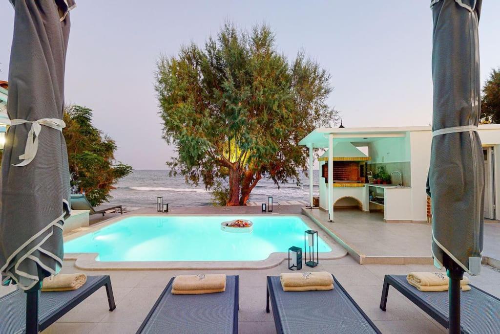 Nikkon Luxury Living Vila Arvi  Exterior foto